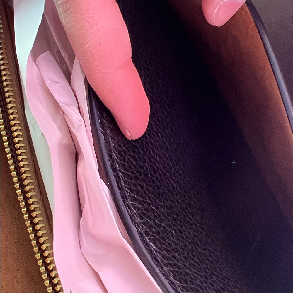 Lane Shoulder Bag - Picture 7 of 10